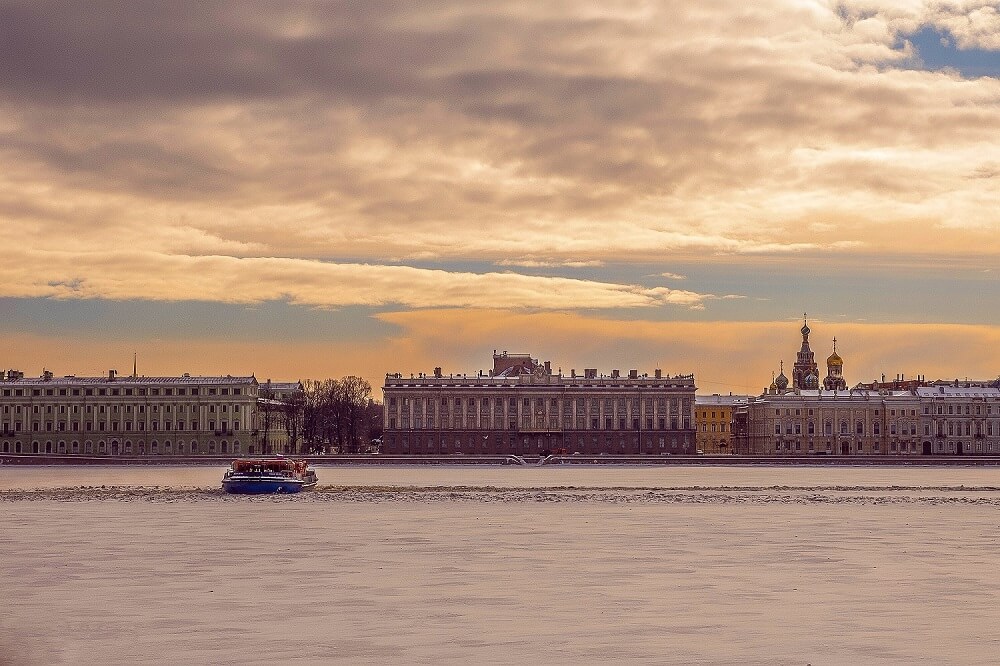 Explore the best things to do in Saint-Petersburg, Russia