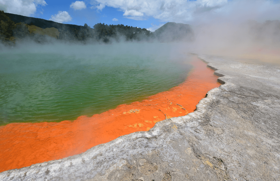 Wai-o-Tapu geothermal pools in Rotorua