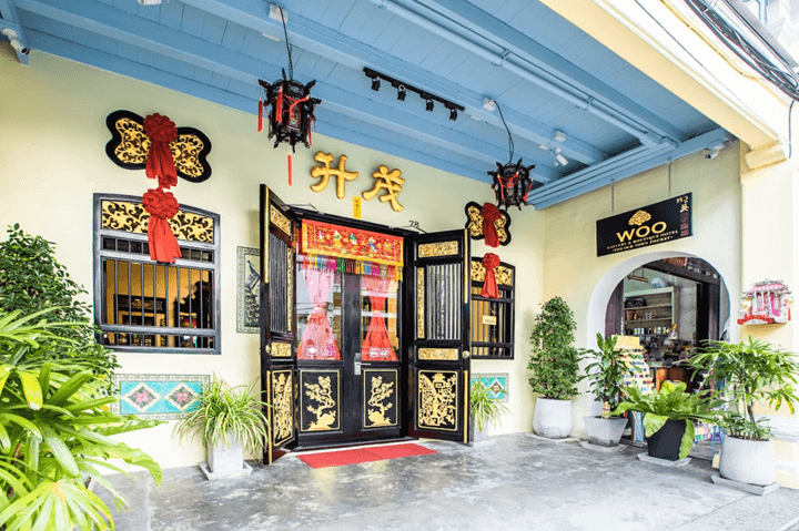 Entrance of the WOO Gallery & Boutique Hotel in Phuket Old Town